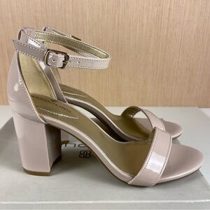 Bandolino Women's Nude Heels